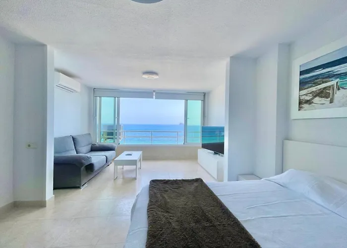 Torre Coblanca Seafront * בנידורם